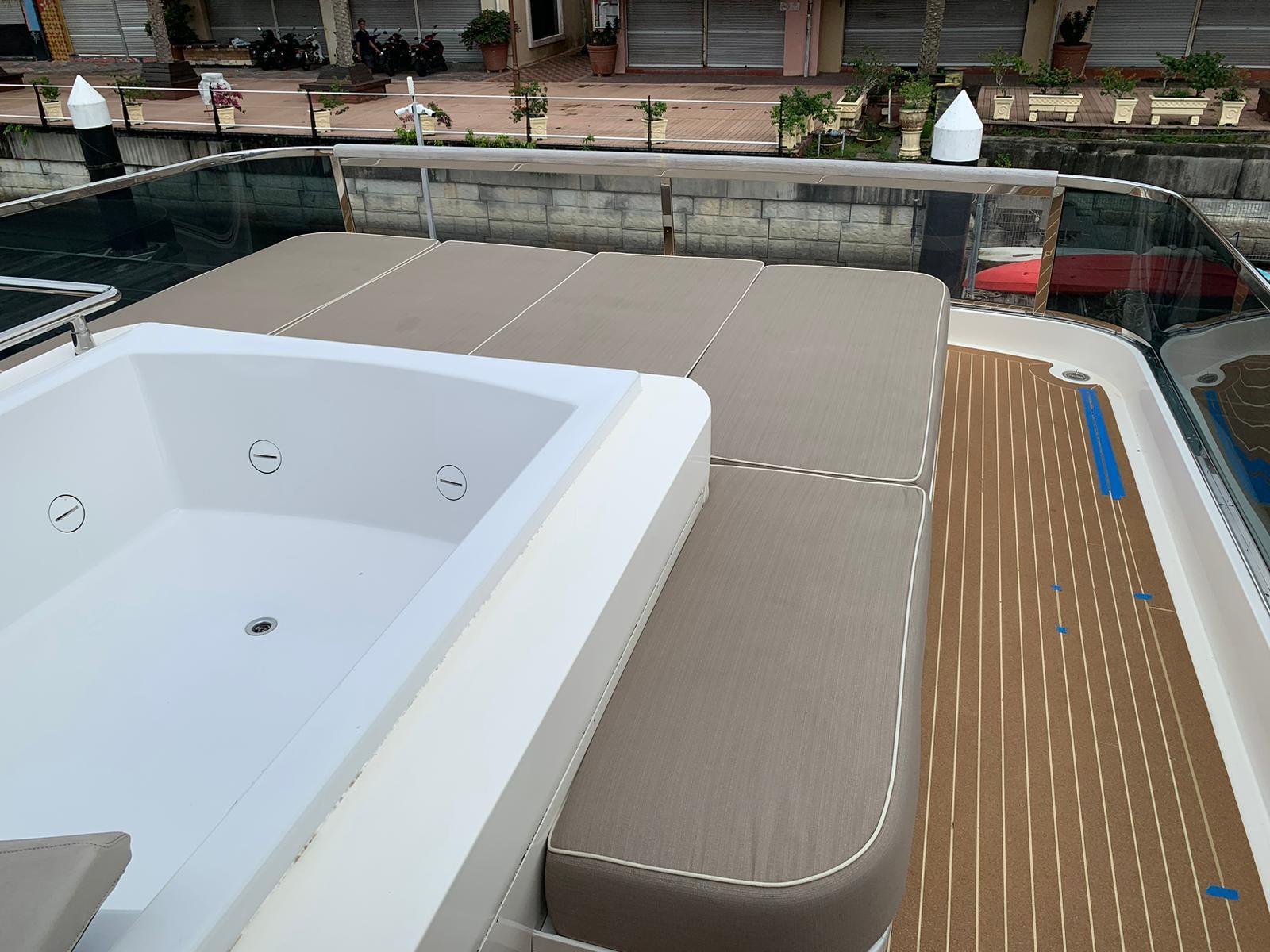 Amer 94 Ultra Luxury Motor Yacht (12), photo 2 of 6
