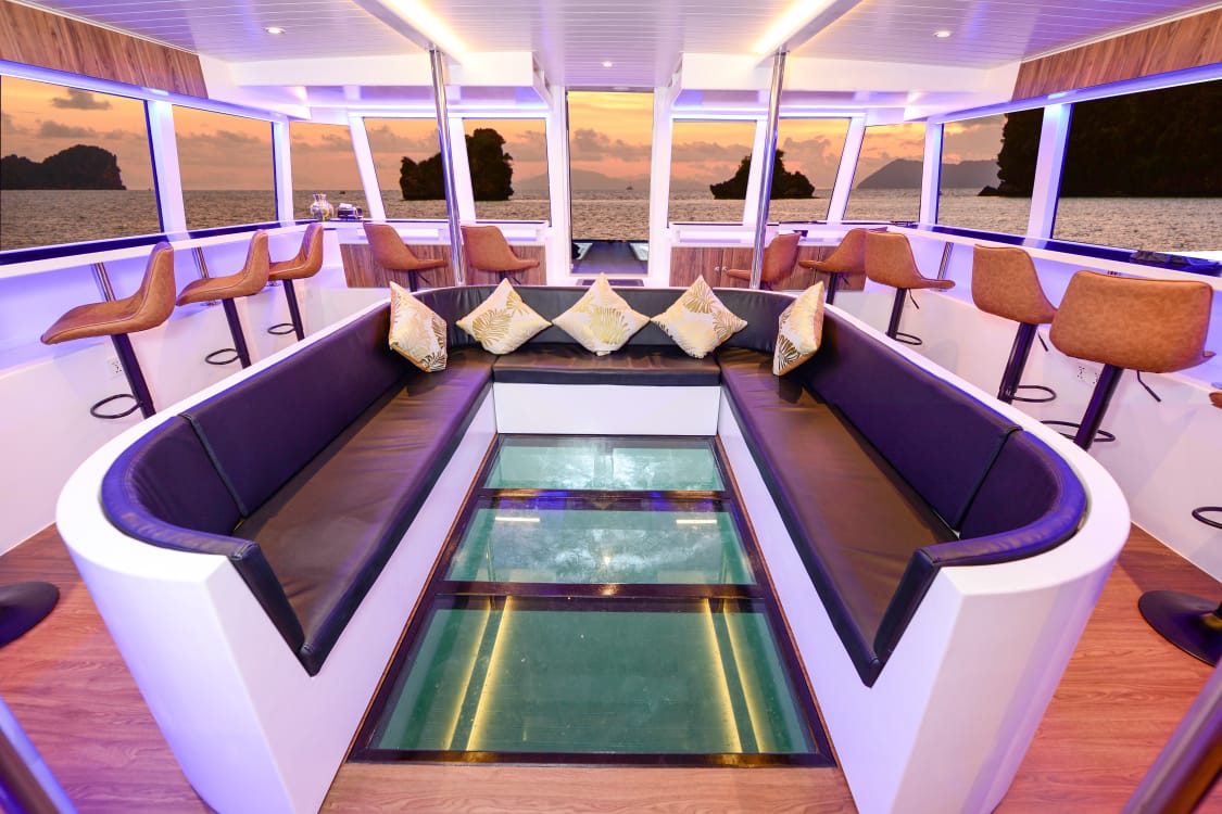Eagle Magic 2/3 premium catamaran 4hr, photo 3 of 12