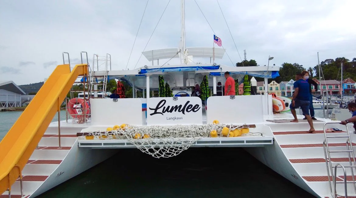 Lumlee 64ft Charter, photo 3 of 23