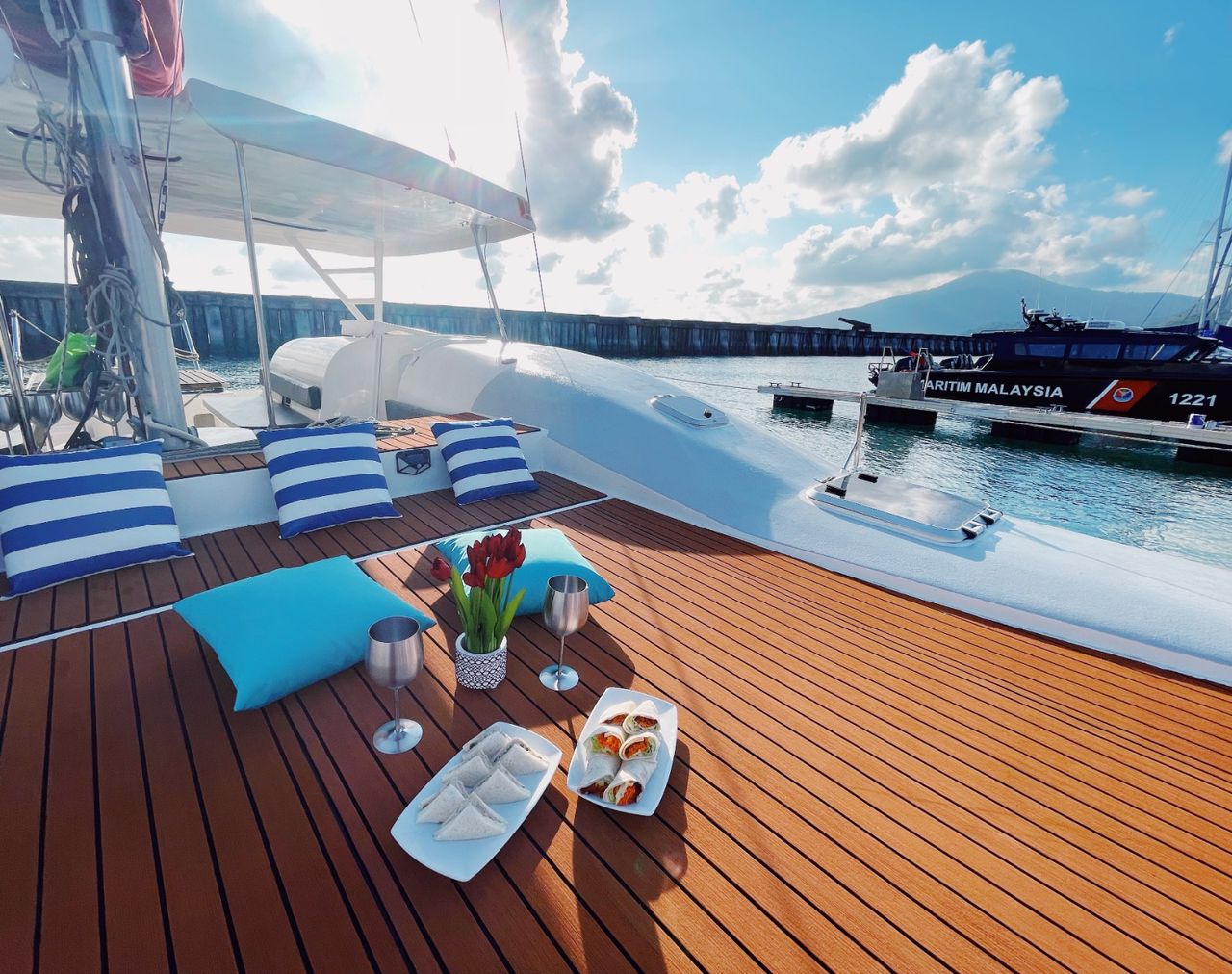 Rubylite 31ft Charter, photo 5 of 12