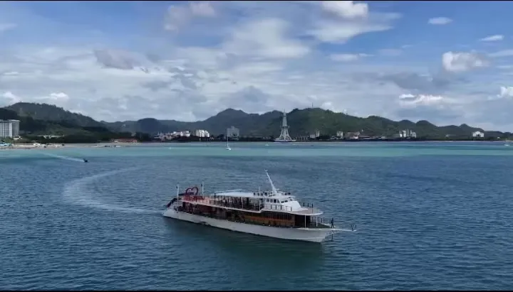 Beauty Princess sunset cruise, photo 5 of 5