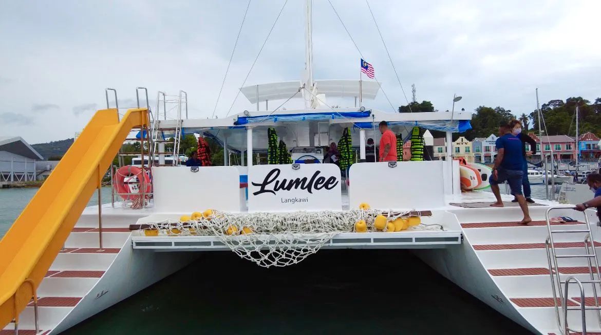 Lumlee 64ft Charter, photo 19 of 23