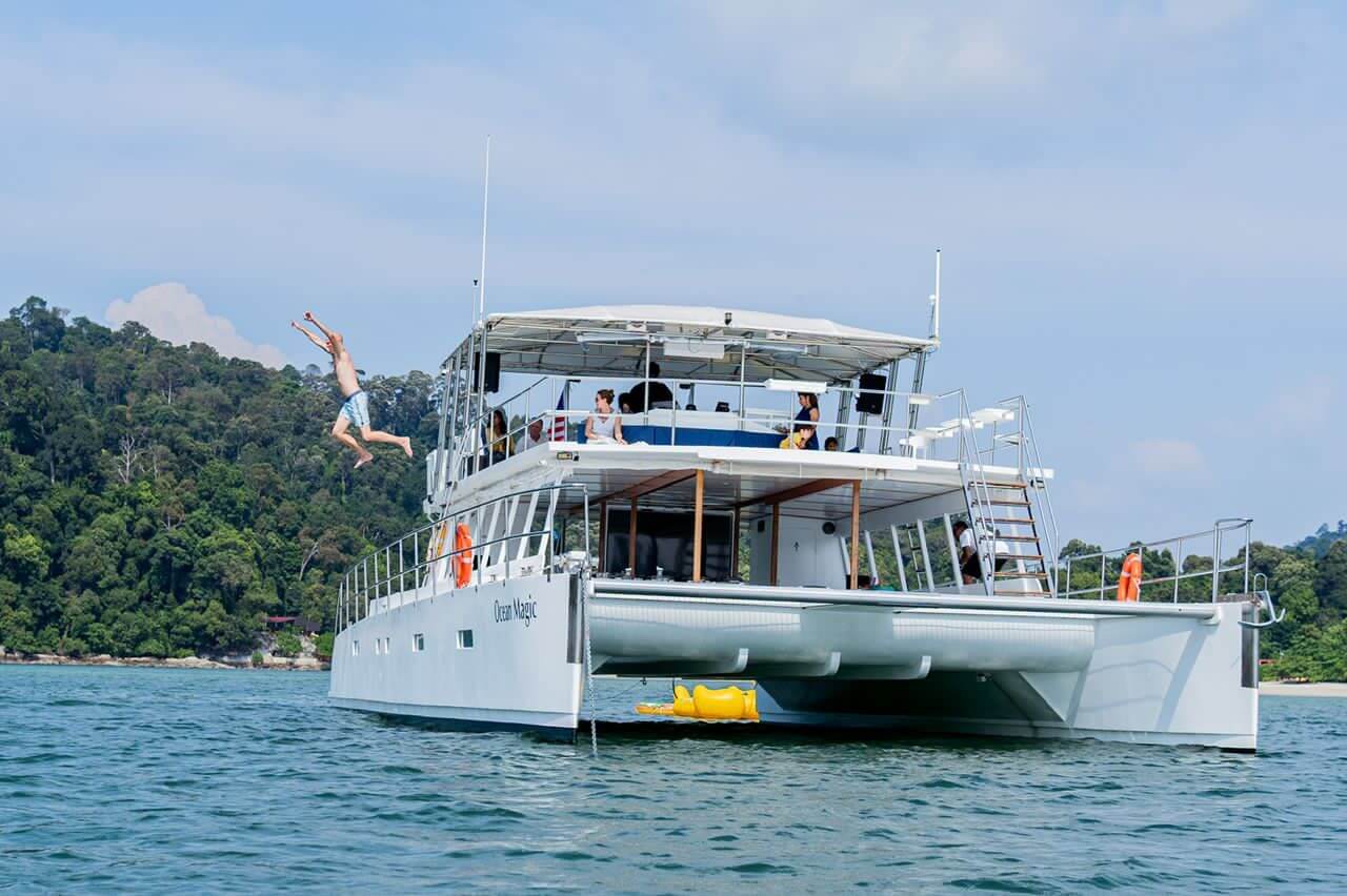 Ocean Magic Catamaran (15-35), photo 3 of 5
